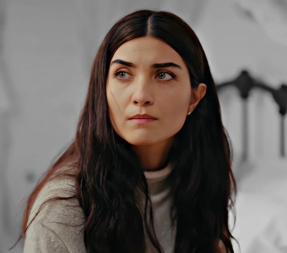 Y_Eliza13's tweet photo. Esperando tu llegada 
mi hermosa Mavi 💙
#TubaBüyüküstün https://t.co/N4ydQGLBAS