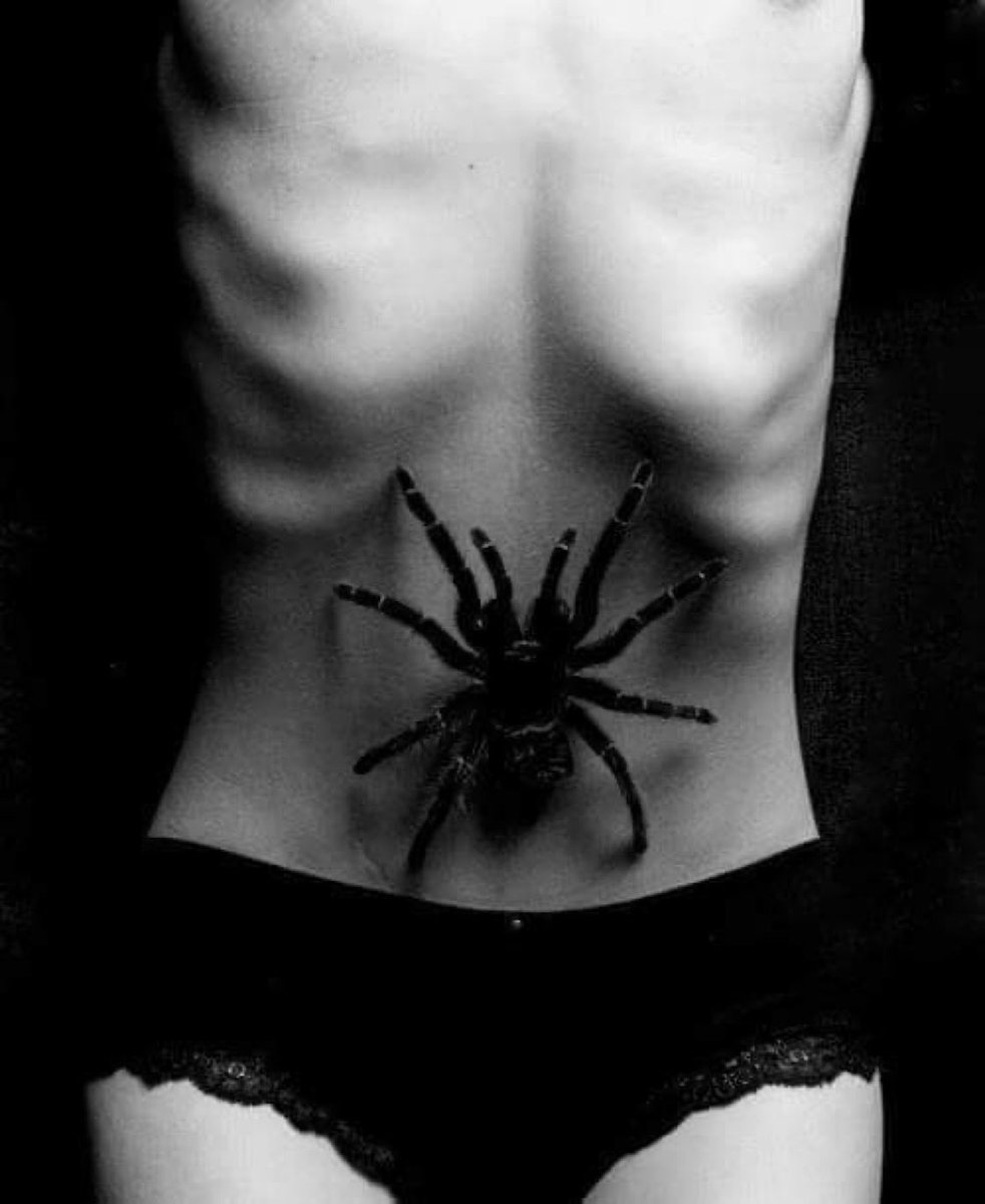 Roxanna ☕👯🎡🎪👻👹💀🔪🎈 tweet media