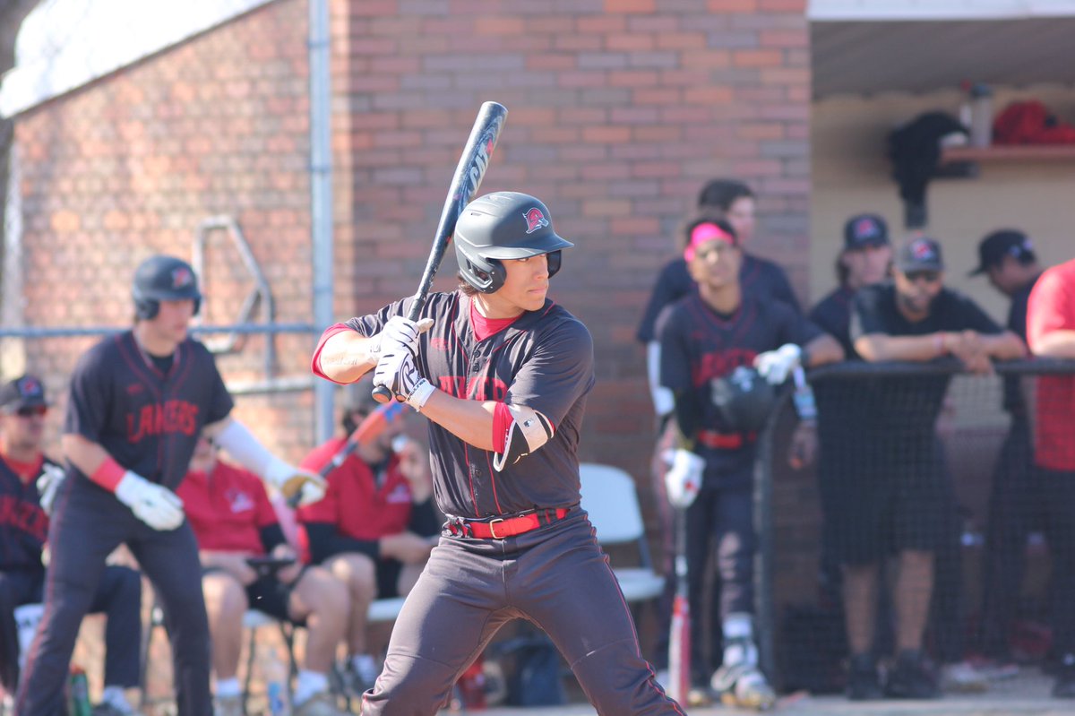 ben_schuler's tweet photo. Excited to announce my commitment to @BaseballIWU. I appreciate everyone who has helped me along the way! #TGOE https://t.co/yYXrtXLnO4