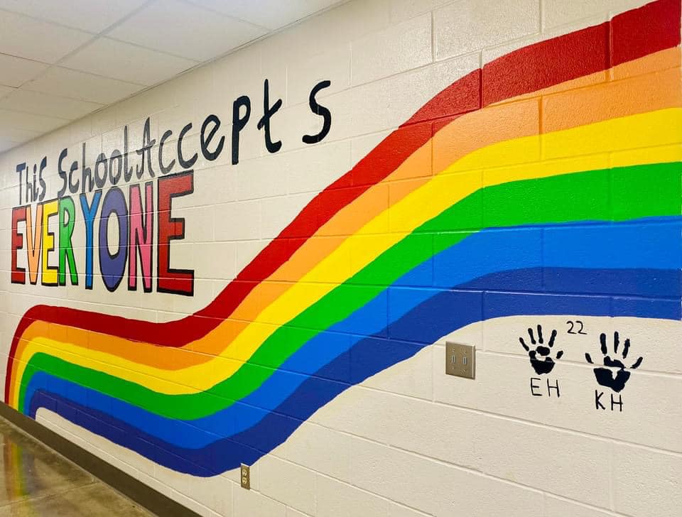 Little Apple Pride tweet media