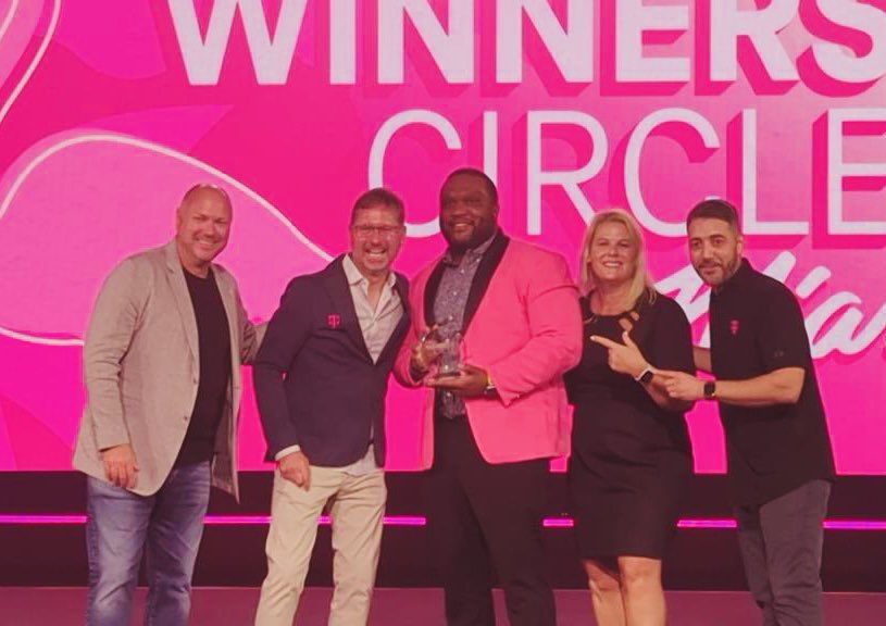 Downtown Larry Brown tweet media