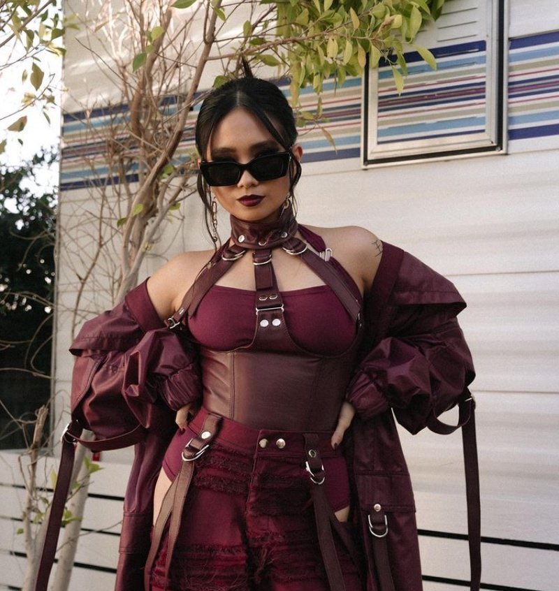 jensatan's tweet photo. kehlani, H.E.R, niki, and rico nasty, wearing jentle garden collection designed by JENNIE https://t.co/GFOka10bzW