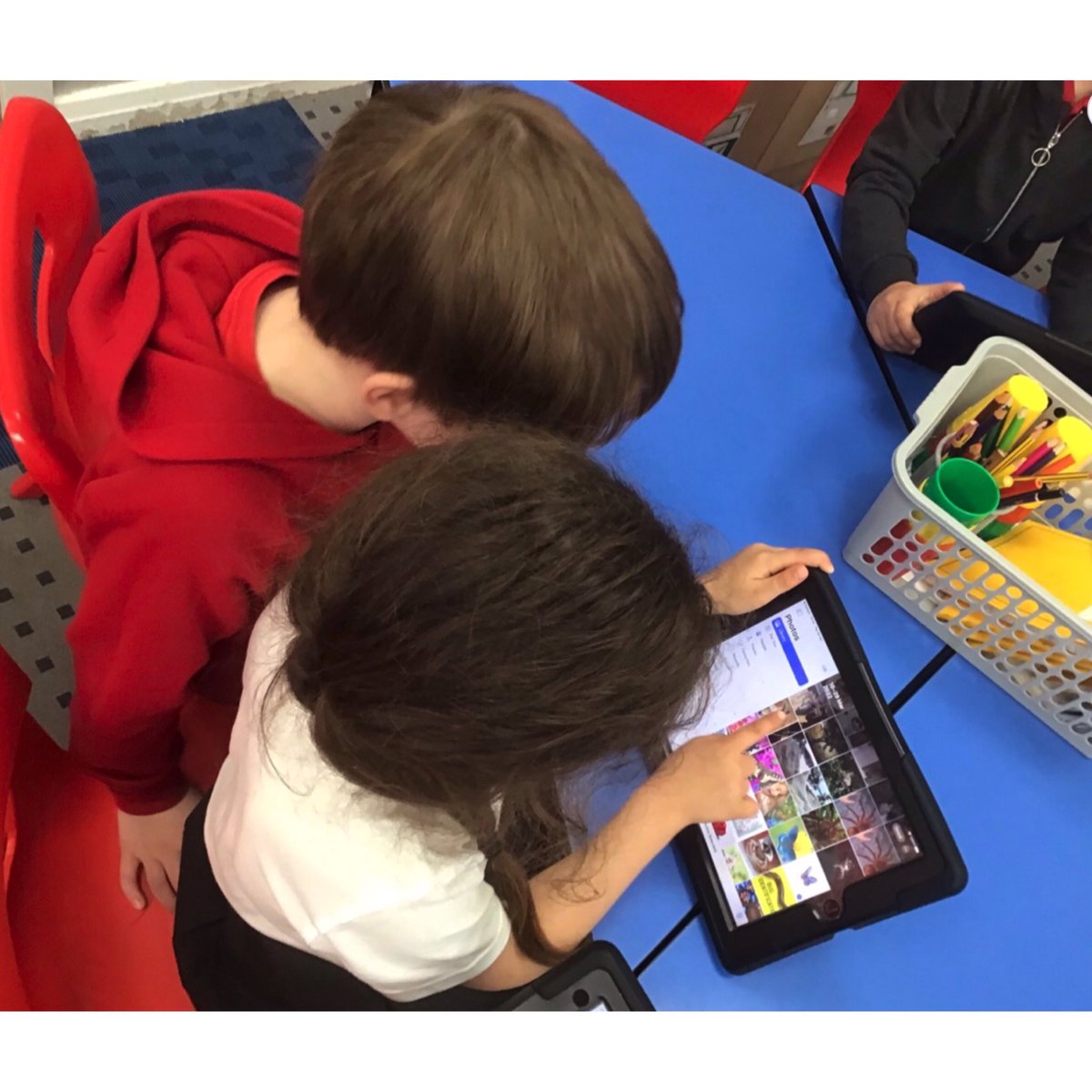 easterside_a's tweet photo. #EastersideComputing https://t.co/i9YPKNwvSf