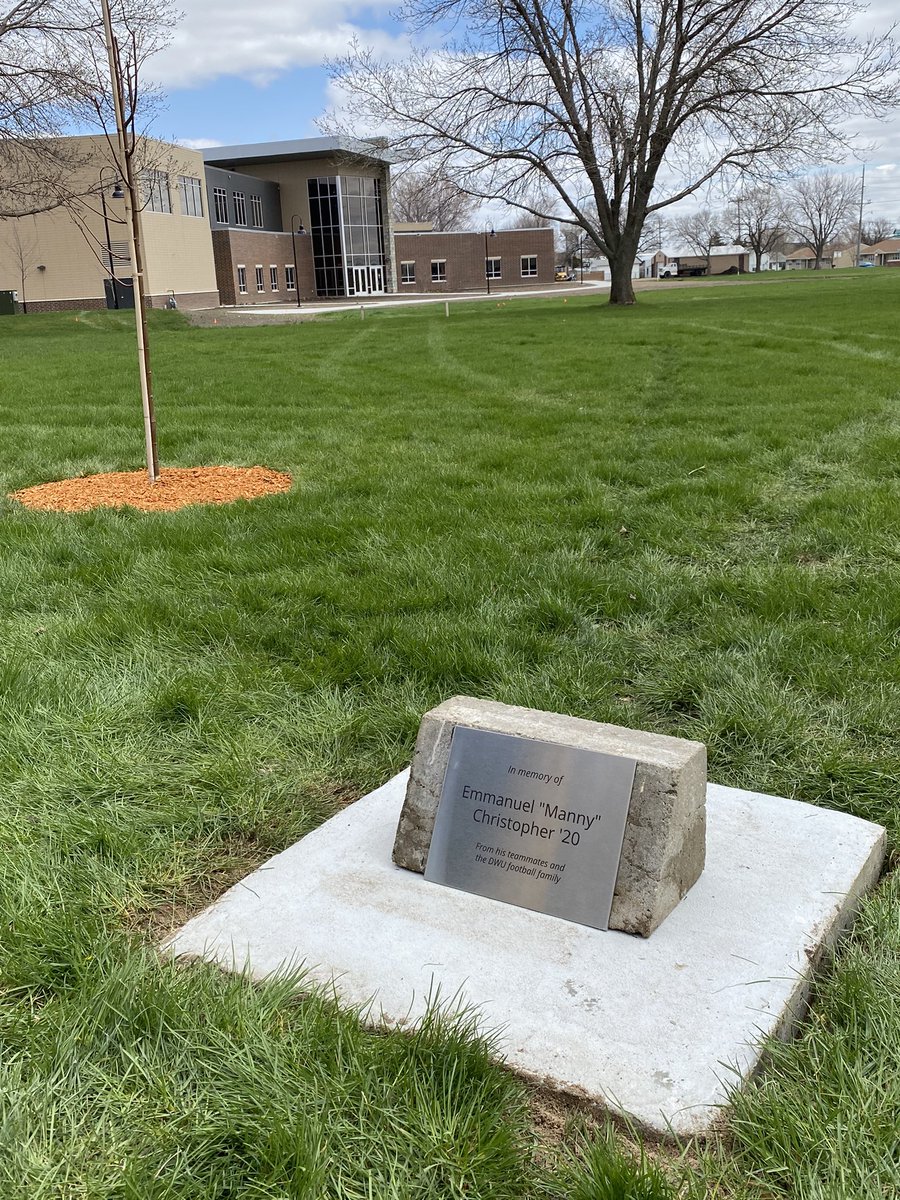RossCimpl's tweet photo. An afternoon full of emotions. Thank you to everyone who came to dedicate Manny’s trees. 

We will never forget the Legacy and impact he made on our team, campus, and community. Gone but not forgotten #longliveMC #BLEEDBLUE https://t.co/x9R7I9EgNU