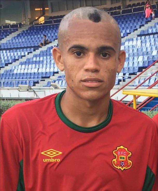Luis Diaz rocked this trim for 12 whole months and you think he won’t try a no-look bycicle kick? This man has no boundary.