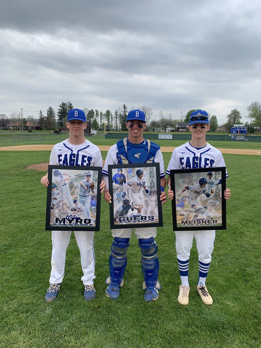 BMSDAthletics's tweet photo. Congrats to our Senior Baseball Players. Best of Luck in your future endeavors. @GavinGuers @ConnorMeis @MikeyMyro https://t.co/kFJptNz3Lw