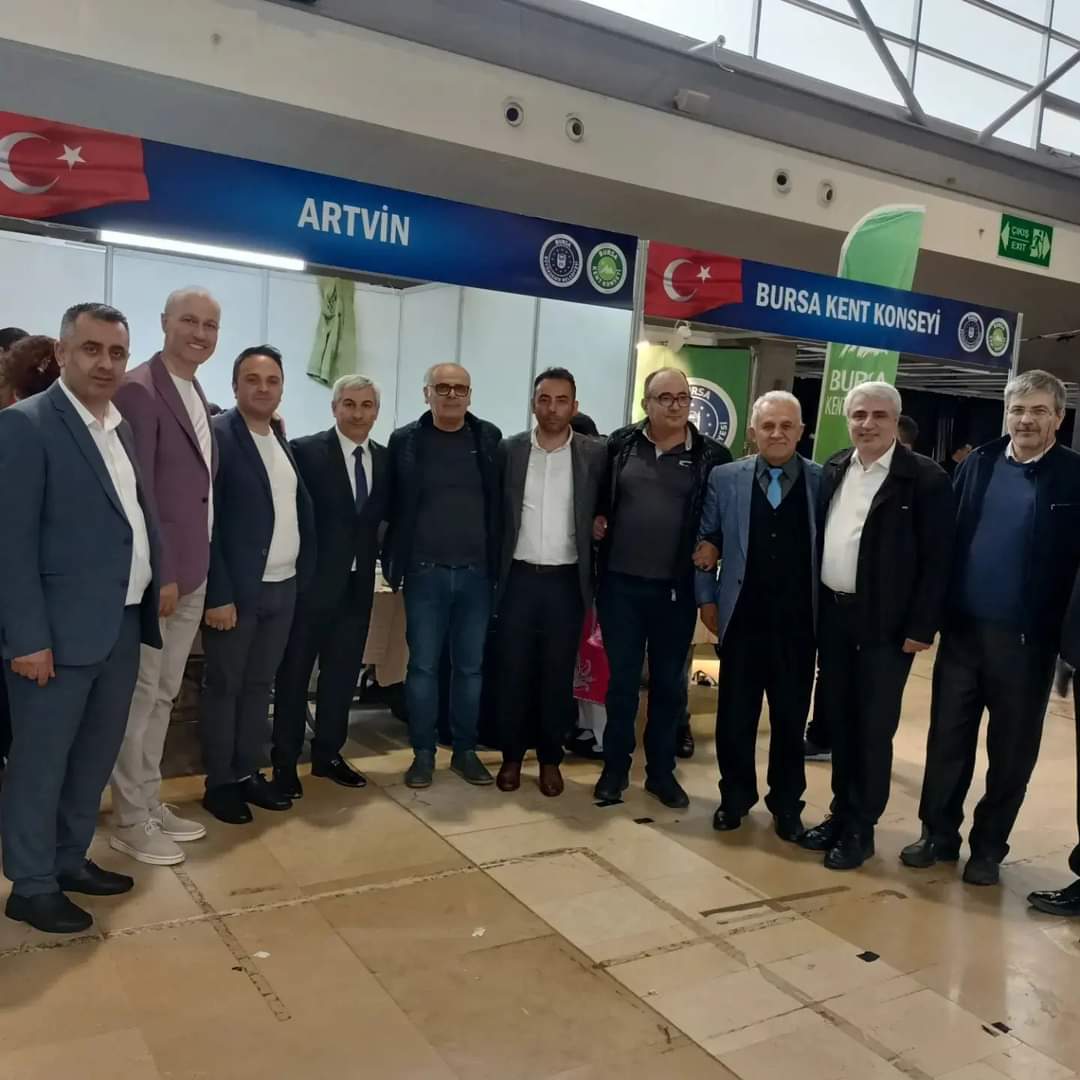 ARTVIN BORÇKA DERNEĞI OLARAK BURSA KENT KONSEYI VE BURSA BÜYÜKŞEHIR BELEDIYESI NIN DUZENLEMİŞ OLDUĞU BAYRAMLAŞMAYA KATILIM SAĞLADIK.