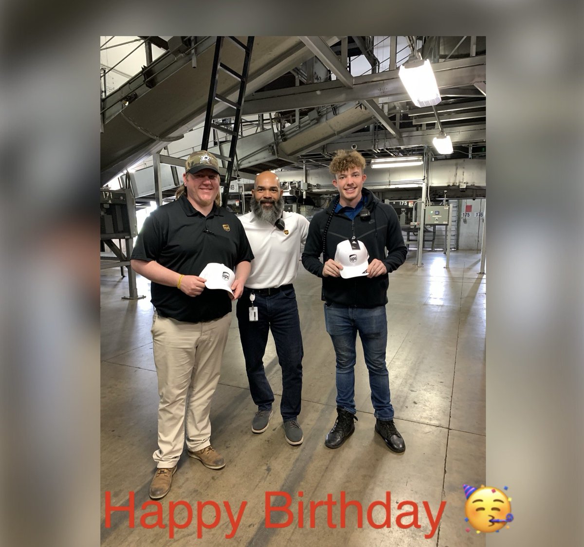Indyday_lions's tweet photo. Happy Birthday to Cody and Khale🥳🥳 Hope both of you had a great day!! #HappyBirthday #HopeYouHadAGreatDay #Ups #DaySort #IndyLions @bigtymer504 https://t.co/dhBDm9A58Y