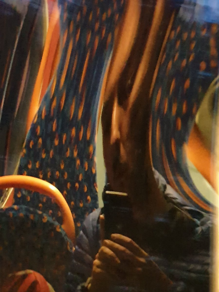 elmers87's tweet photo. It makes me equal measures overjoyed when I get to the top deck and there's a seat at the front, and despairing that other people aren't alive to the joy of the #BestSeatOutTheHouse.

This is a newly discovered bonus. Tripy.

#BusChat https://t.co/02BKkoKGhi