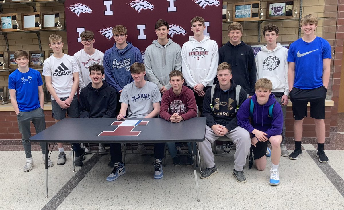 INDEE Boys Hoops tweet media
