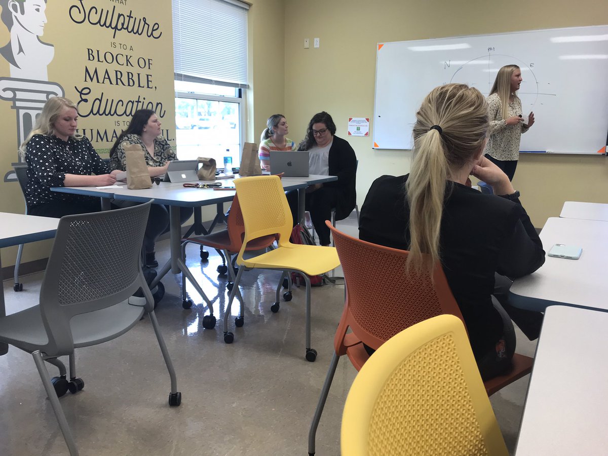 whaley_dc's tweet photo. Proud to be in Dr. Clemson’s special education class. Student presentations were outstanding! https://t.co/GMY0wU7zrH