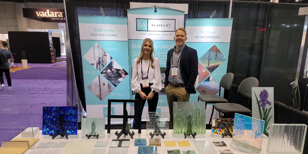 GlassArtDesign_'s tweet photo. We are proud to speak today at the 25th Annual Recycling Association of Minnesota/SWANA Conference about our recycled products, such as EcoLuxe and all of our amazing products.

#RAM/SWANA #ecoluxe #recycledglass #recyleminnesota #durableglass #glasscountertops
#glassbacksplash https://t.co/gleFRnkGp2