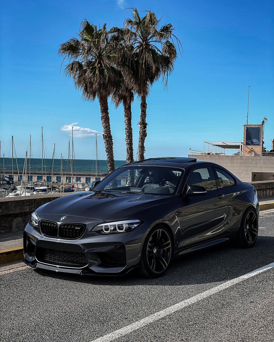 carpxrnpicx's tweet photo. BMW M2 https://t.co/pc0LN9Zztp
