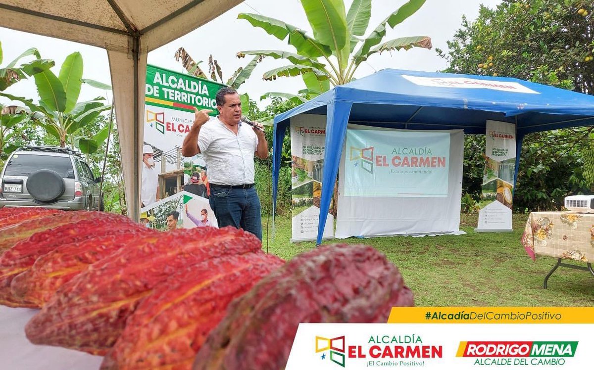 RodrigoMenaR's tweet photo. Los agricultores de San Pedro de Suma, serán parte de la primera Escuela de Campo Municipal en el Manejo de Cultivo de Cacao con Enfoque Sostenible. 

Aprenderán  cómo mejorar el rendimiento de sus cultivos de una manera orgánica y optimizando sus recursos. 

#AlcaldïaDelCambio https://t.co/jbvWJfWHaT