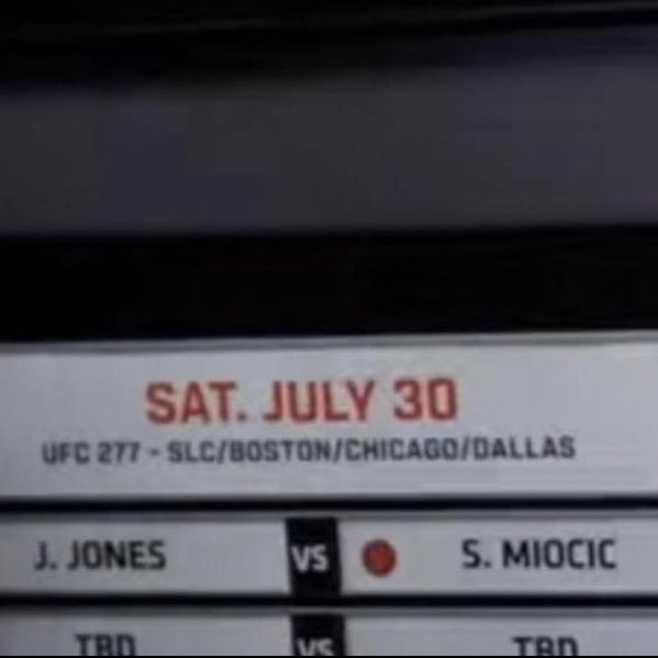 theoctagonjones's tweet photo. 7/2’s #UFC276, hijole

Adesanya/Cannonier
Chimaev/Diaz
Strickland/Pereira
Munhoz/O’Malley

We also see

-Jones/Miocic @ #UFC277 in Chicago/Boston/Salt Lake City/Dallas is being targeted for 7/30.

-Pimblett/Azaitar @ #UFCEngland the week before, 7/23.

July is going to be lunacy. https://t.co/AhwK5OFVYK