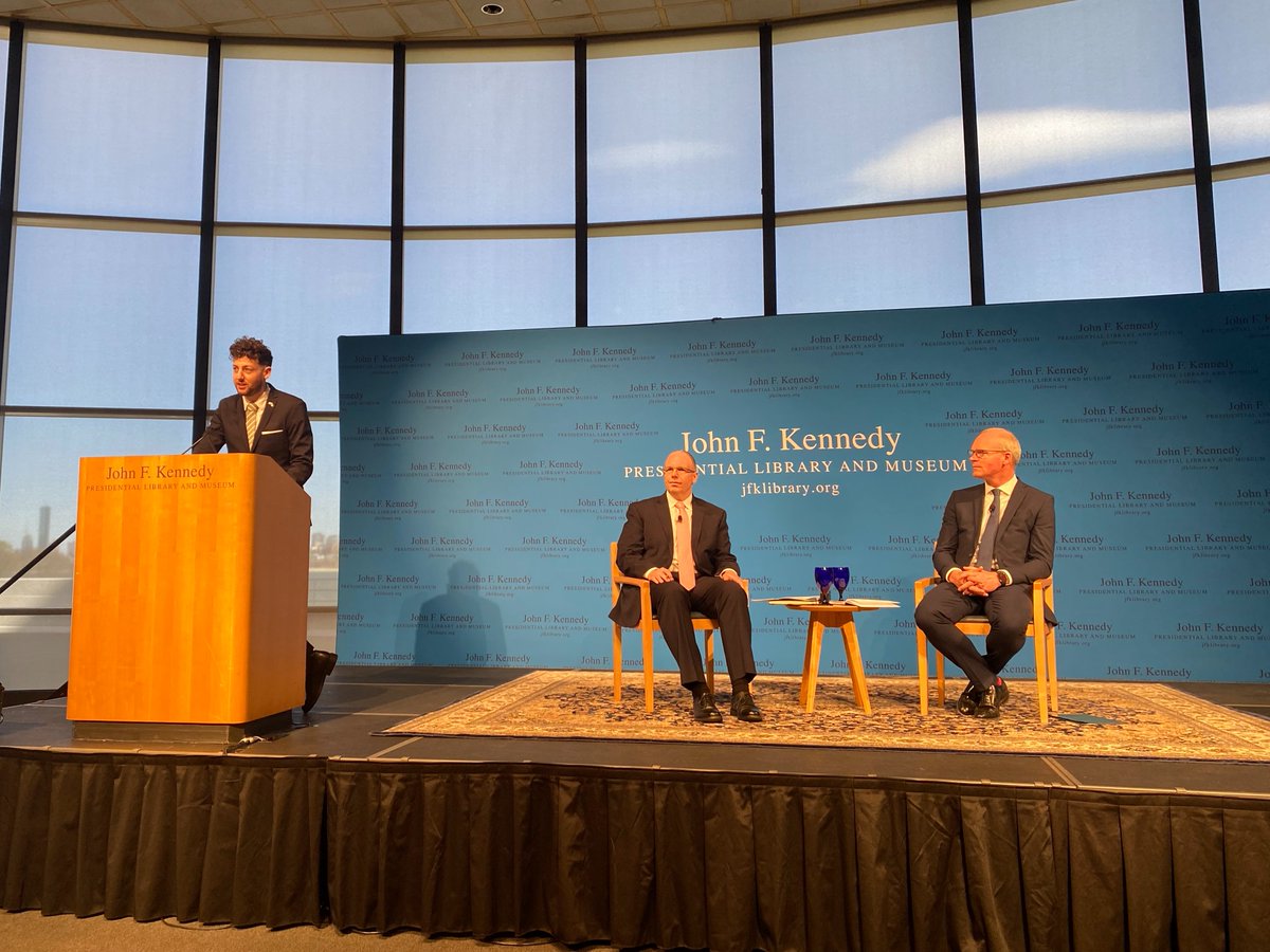 Irish Consulate Boston (@irelandboston) on Twitter photo In case you missed the <a href="/JFKLibrary/">JFK Library Foundation</a> Forum with #Ireland's Minister for Foreign Affairs and Minister for Defence <a href="/simoncoveney/">Simon Coveney</a> TD, you can watch (and re-watch!) the discussion here youtu.be/OXpNeCwUf7U In case you missed the <a href="/JFKLibrary/">JFK Library Foundation</a> Forum with #Ireland's Minister for Foreign Affairs and Minister for Defence <a href="/simoncoveney/">Simon Coveney</a> TD, you can watch (and re-watch!) the discussion here youtu.be/OXpNeCwUf7U