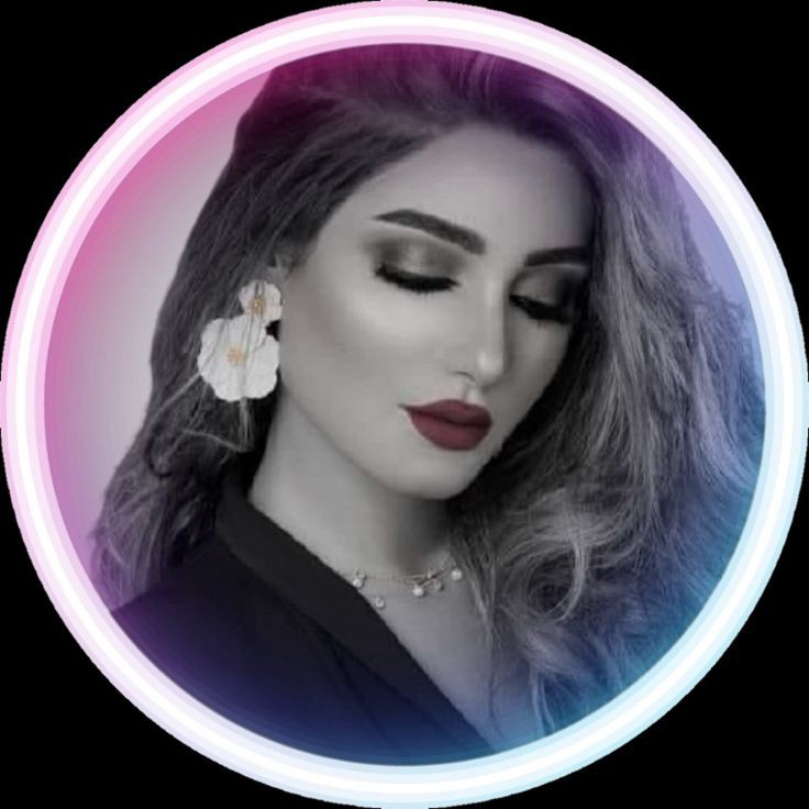 هناك همسات  خلف الشاشات لا نشعر بها و لا تشعر بنا ؛ و لكن نشعر  بمن يمرون بنا من خلالها ... غريب أنت أيها العالم تجذب قلوبنا و تعلق أرواحنا بأشخاص لانلمس منهم سوى حروفاً نقرأها بأعيننا ؛ لتستقر في أعماقنا 🥺🦋

#نعمة