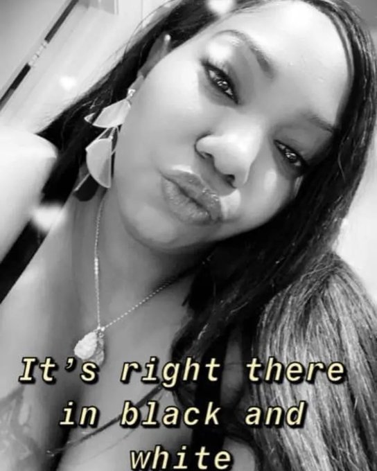 #ebonyfeetnation #ebonywomen #blackgirlmagic #blackbeauty #blackgirlsrock #ebonymodel #onlyfans #thickandcurvy