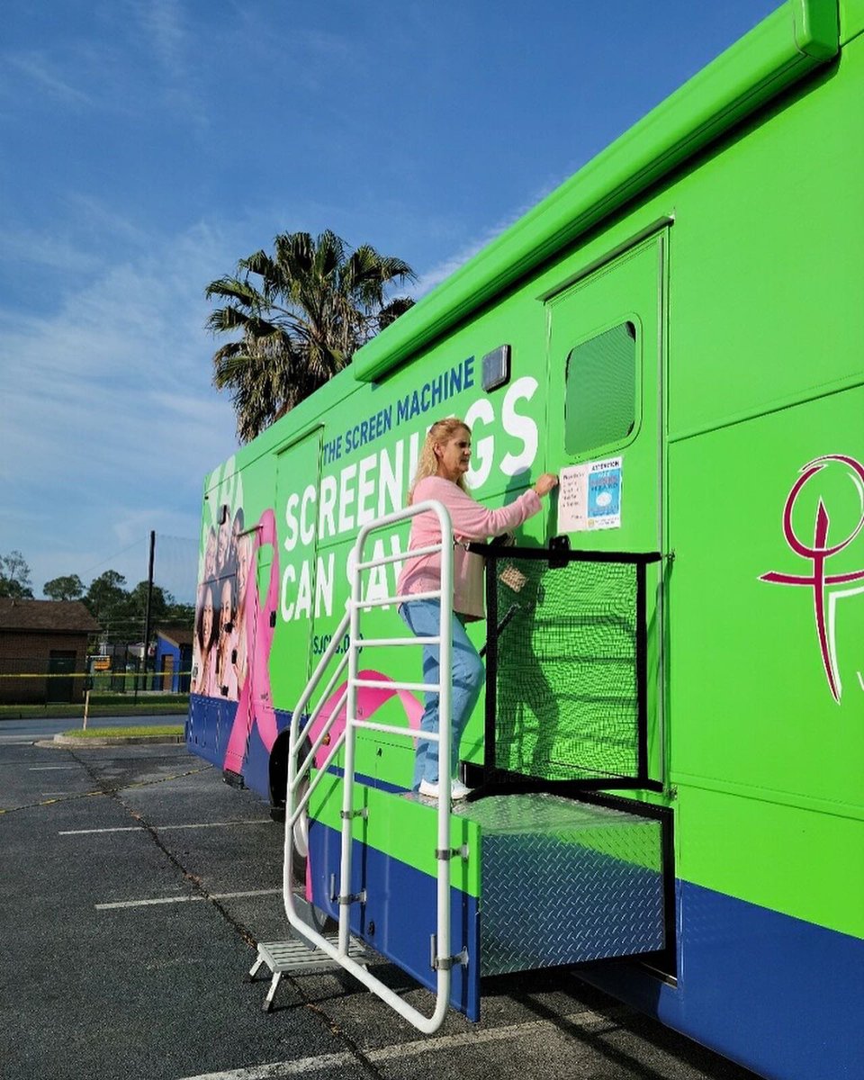 WSAVTinaTS's tweet photo. Today is Buddy Check 3 Day.
Don't forget to do your breast self exam. Tonight on @wsav at 5 & 6, easier access to getting your mammogram. See how women are taking advantage of mobile mammograms. @BradwellTigers
#WSAV #BuddyCheck3 https://t.co/1VxlbeIiWV