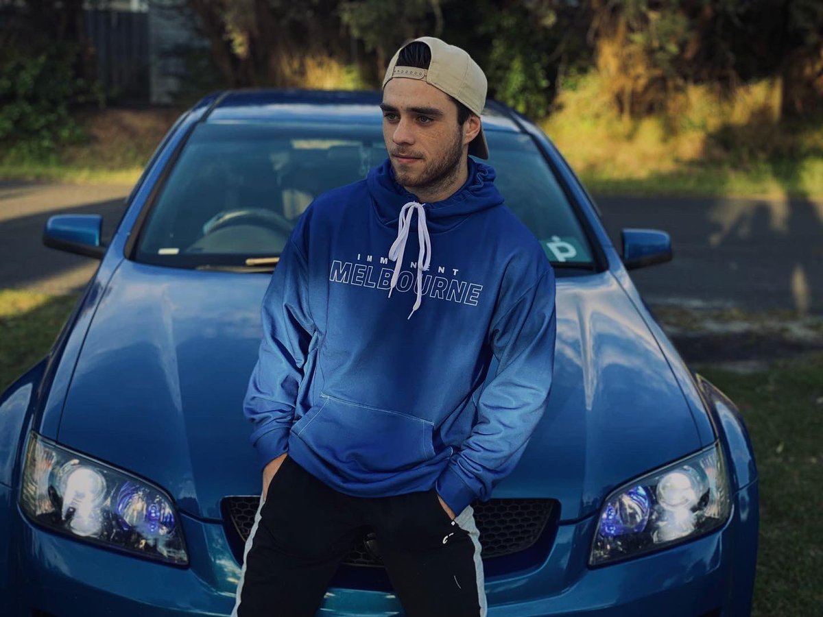ApparelImmanent's tweet photo. Kinda Classy Kinda Hoody. Blue on Blue 🔵

Don’t forget to sign up with your email to receive 10% OFF!🔥@ApparelImmanent 

#immanentapparel #hylandboys #love #vallykings #clothingbrand #streetwear #streetstyle #ballygangnft #photography #Melbourne #fashion https://t.co/RqIWIAEsBp