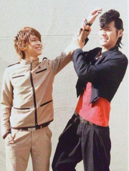 宇宙キターのtwitterイラスト検索結果