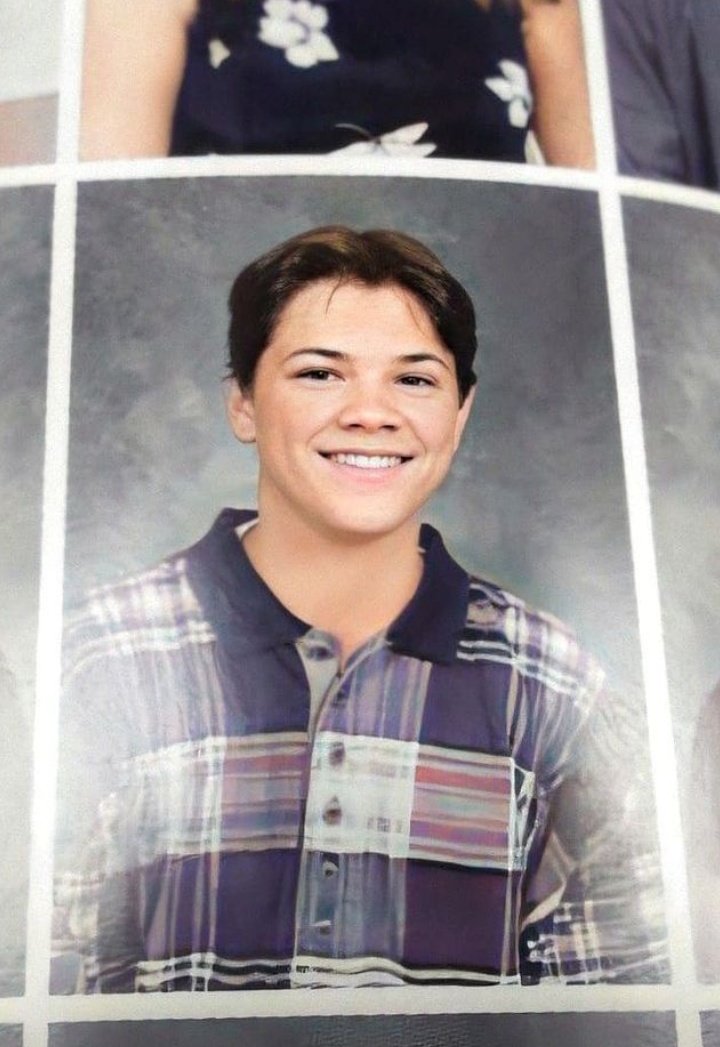updates_jared's tweet photo. A sweet throwback picture of @jarpad ⭐
#JaredPadalecki https://t.co/vfqty1bIV5