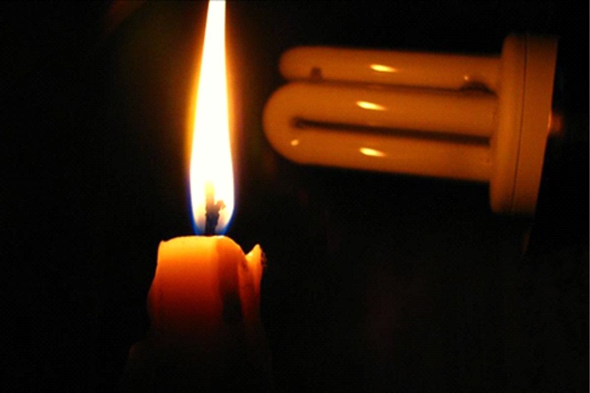 HoyEnMerida's tweet photo. Señores de #Corpoelec #Mérida ¡BASTA YA de cortes eléctricos CADA 3 HORAS! ¿Hasta cuando los merideños sufriremos tanto atropello e indolencia? ¡Aquí ya hay vidas en juego! @CorpoelecInfo @Corpoelec_Meri #3May #sinluz #meridaapagada #hoyenmerida https://t.co/LVmaV4iOds
