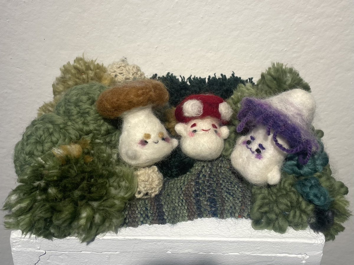RenegadeShae's tweet photo. Art school be like https://t.co/q838goMhaR