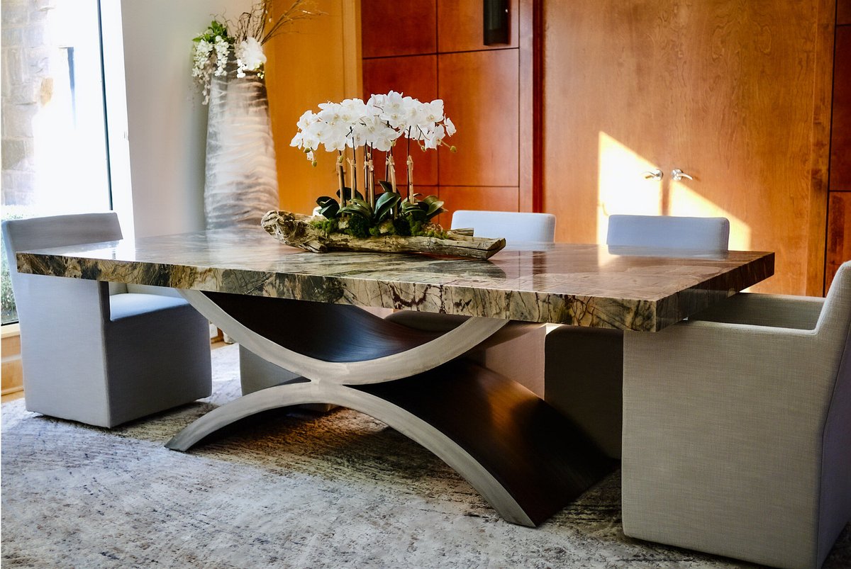 Invictussteel's tweet image. The Invictus Steelworks Double Arch is available in custom dimensions and finishes for dining tables, conference tables, console tables or coffee tables.  #diningroomtable #customdiningtable #invictussteelworks
 bit.ly/3MKPF6P