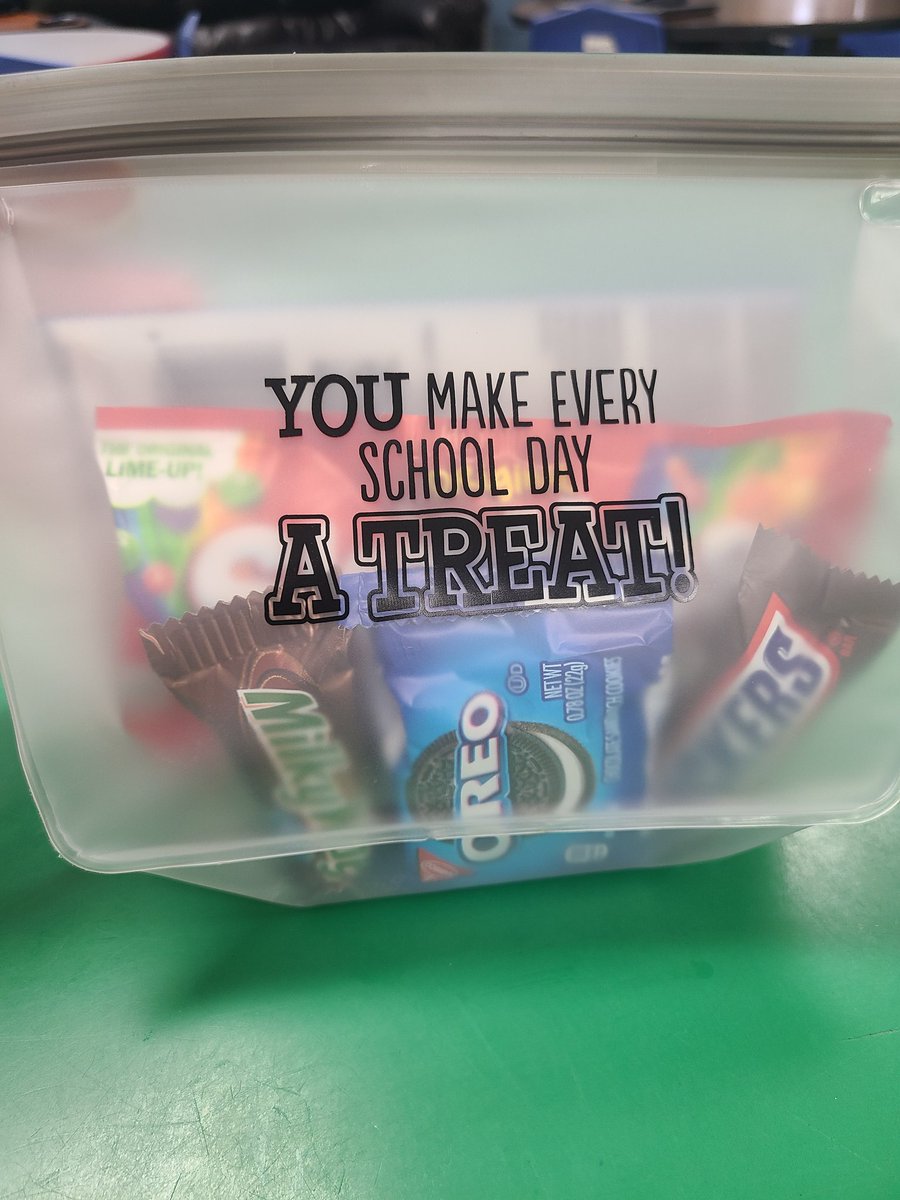 justcallmeMrsK's tweet photo. Happy Teacher Appreciation Week! We have been showered with appreciation already. A giant sign, gift bag from the Board, Panera Bagels for breakfast, and snacks from the PTO! ❤ (I can't resist a photo-op) @Seneca_Int #SenecaTPC https://t.co/uTmLBV1b0g