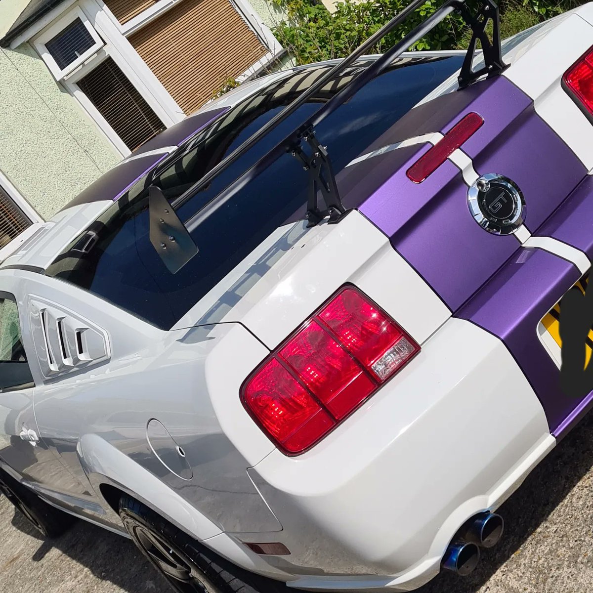 TheUniqueStates's tweet photo. Done some more work on nebula.  She's coming along nicely,  nice new fat wing, engine bay clean and purple coating! https://t.co/7N8eLNUGPH