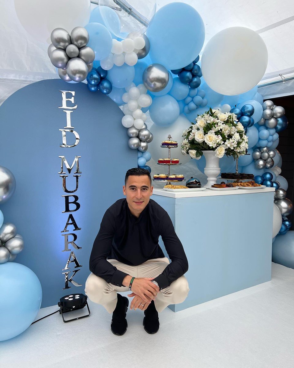 elghazi1995's tweet photo. Had some nice days with family and friends. I want to thank everyone for the lovely birthday wishes. ❤️🙌🏼 #alhamdulillah https://t.co/srUEXYQerH