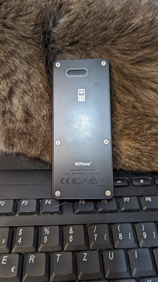 trockenasche's tweet photo. Got the #WiPhone today and that after a long time of a successful #crowdfunding project. But that wasn't bad, the status updates were always detailed and comprehensible! Anyway, I'm excited to see what can be done with it! Did I say it has an #ESP32 in it? https://t.co/xTaVKLvj9n