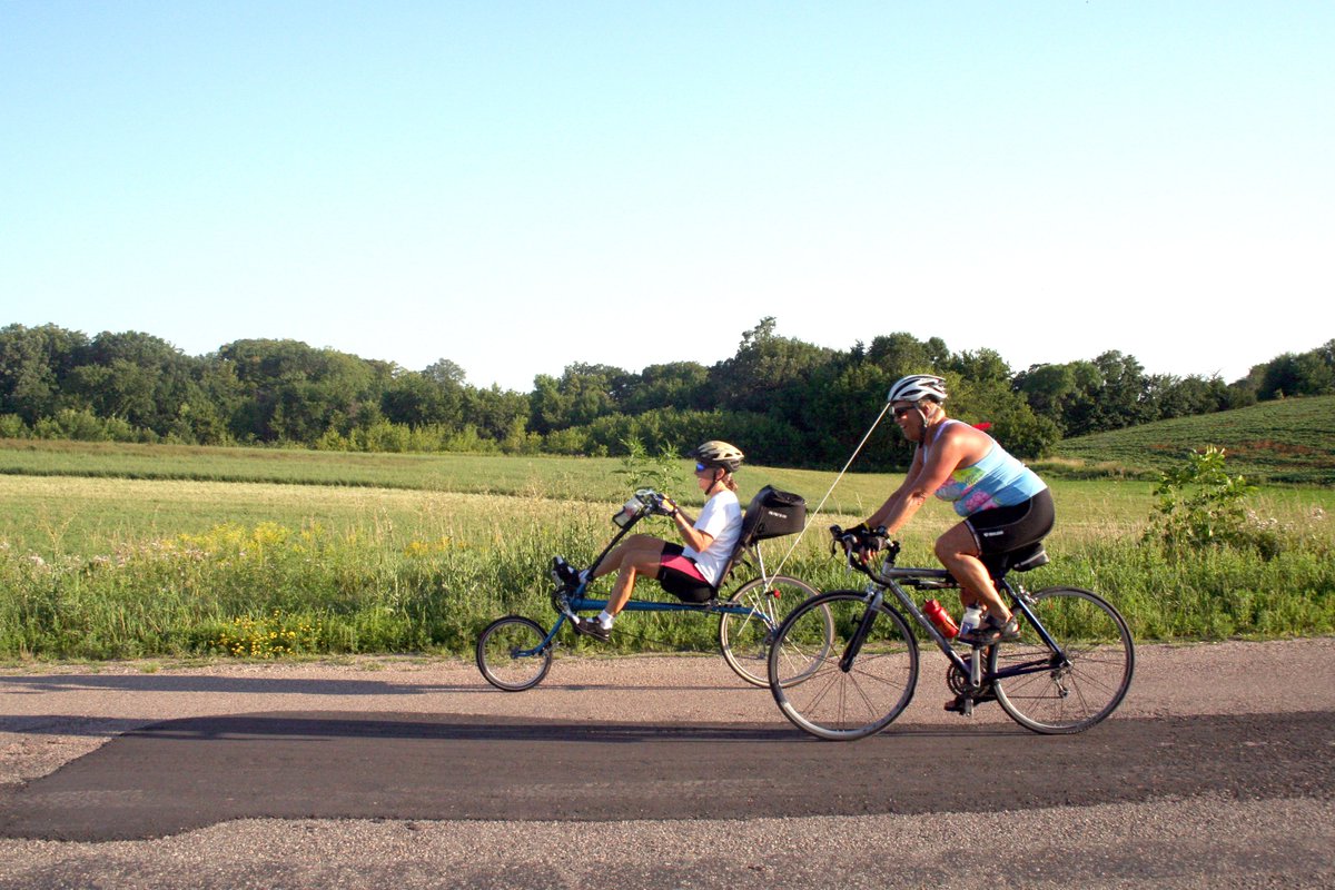 Hennepin's tweet image. If you're signed up for #StepToIt, 15 minutes of biking = 3,630 steps!

Haven't signed up yet? You still can. Step To It is a fun, free challenge that encourages people to move more during the month of May. steptoit.org #PasoAPaso #BikeMonth