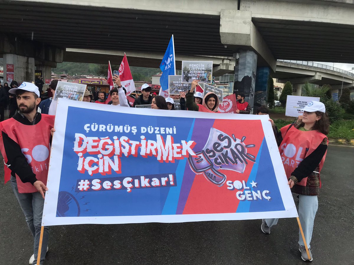 Gençliğin öfkesi sarsacak heryeri!⭐️Geleceğimiz için SOL Genç’te Birleşelim!⭐️