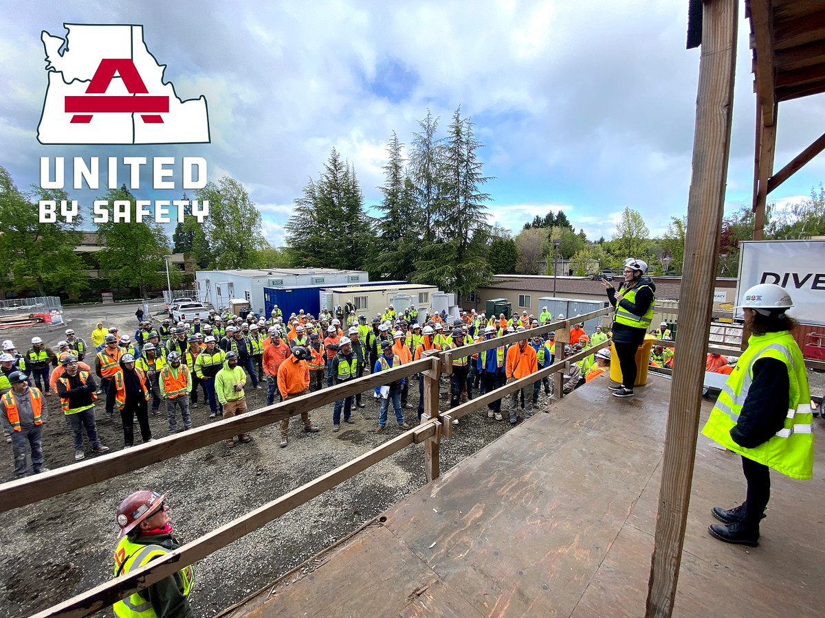 Safety Week continues at Asante in Medford, OR as Health & Wellbeing Director Kristina Ewing & Maria Lipuma from Modern Stress Solutions lead a talk on Tapping/EFT technique–an alternative treatment for physical pain & emotional distress.

#ConnectedSupportedSafe #UnitedbySafety