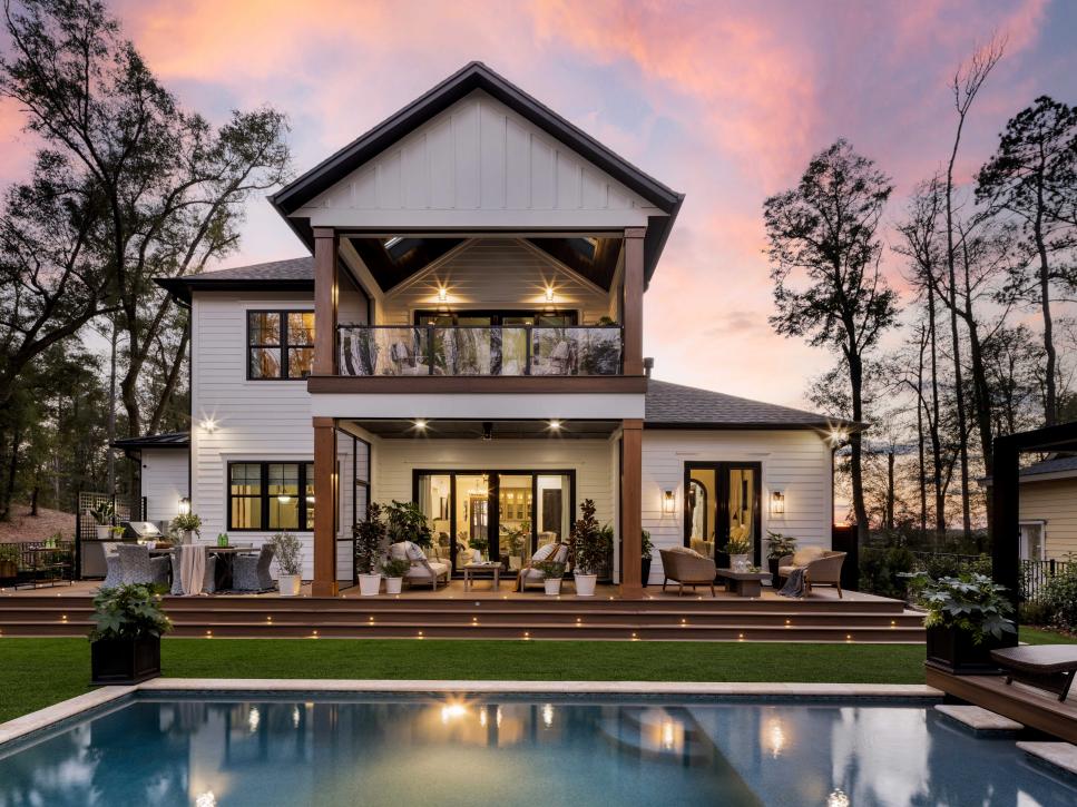 N E W . B L O G . P O S T 🏡 
The 2022 @HGTV Smart Home sweepstakes is well underway. Details on the home in Wilmington, North Carolina and how you can enter: teamtapper.com/blog/2022-hgtv…
#hgtv #hgtvsweepstakes #sweepstakes #hgtvgiveway #hgtvdreamhome #hgtvsmarthome #hgtvhouse
