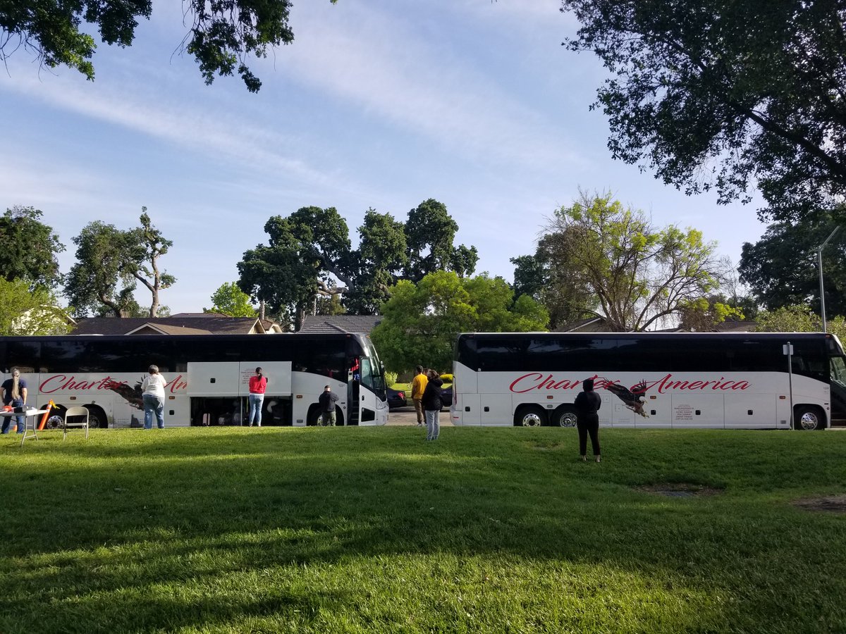 WagnerHolt's tweet photo. And off they go...our 6th graders are headed to the snow capped mountains! 
#SkyMountain
@lodiusd https://t.co/7UYfOdhmG6