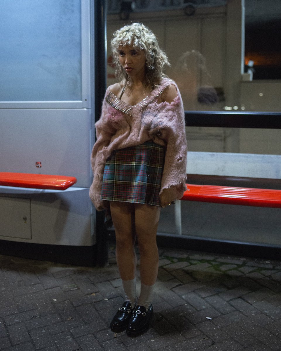 FKAtwigs's tweet photo. thank you song out tomorrow 
tag below the person you are most grateful for and send them thank you song so they know they’re ur fave x
https://t.co/Ng2fjbonOk https://t.co/N0BtxybXfx