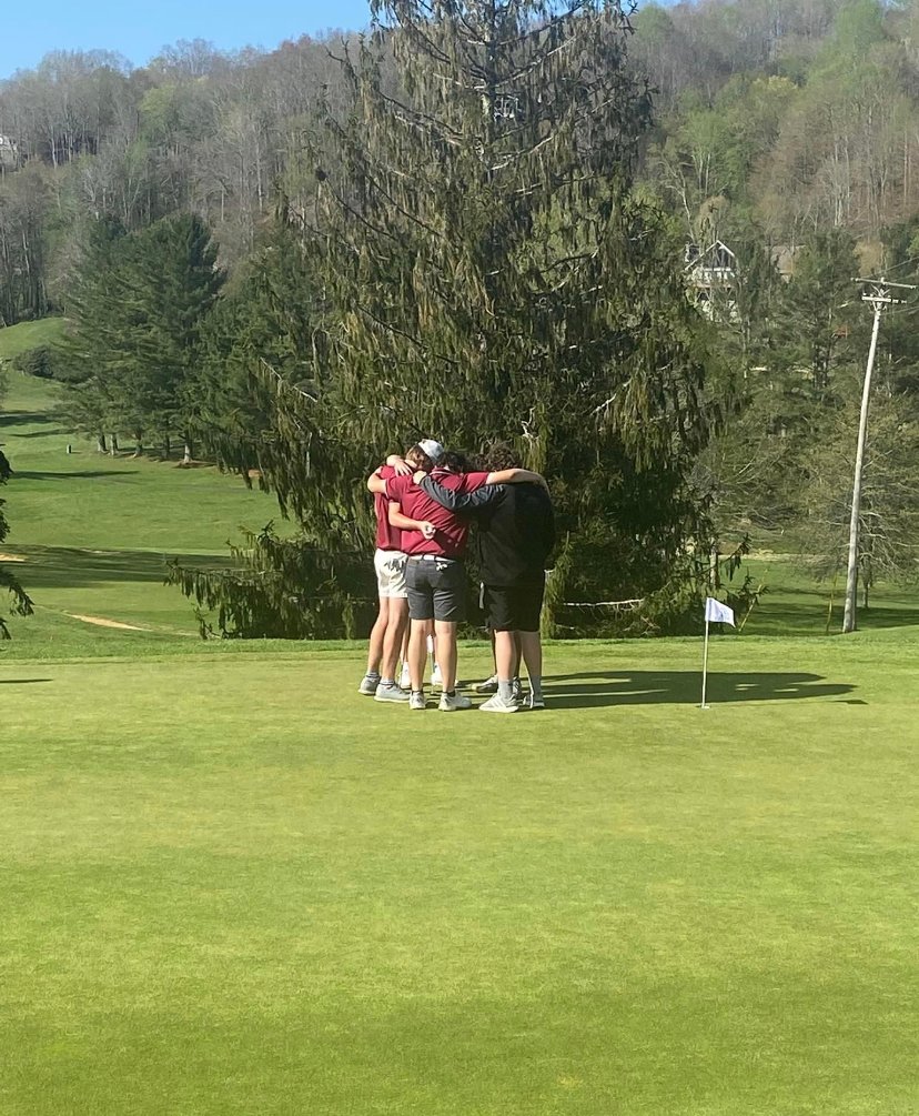 SAURAathletics's tweet photo. Congrats to our Golf team on an amazing season!  They finished tied for the last spot to the State Championship and end up losing that spot by 1 stroke.  Congrats to Keelan Robertson and Larsen Gallimore for qualify for States as individuals!!  🏆 https://t.co/RKCbgW2DHb
