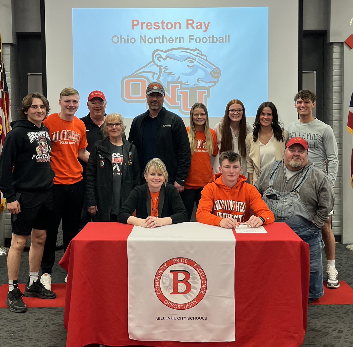 Congrats Preston on continuing your academic and athletic career playing Football for Ohio Northern University #AlwaysARedmen #GoRed 
<a href="/ONUsports/">Ohio Northern Sports</a>