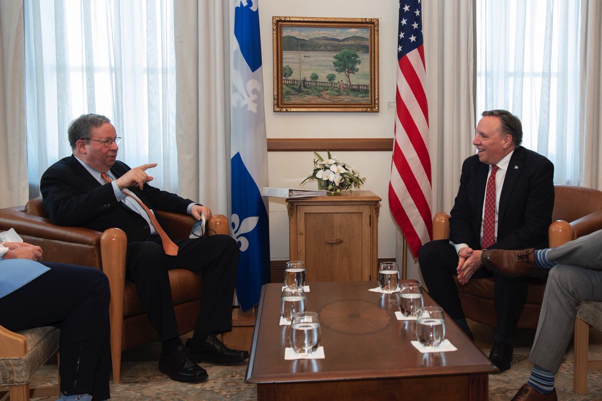 Bonne rencontre avec l’ambassadeur des États-Unis d’Amérique au Canada, Son Excellence Monsieur David L. Cohen. Nous avons discuté des échanges commerciaux et des contraintes du « Buy America » et du « Buy American » pour les entreprises québécoises.