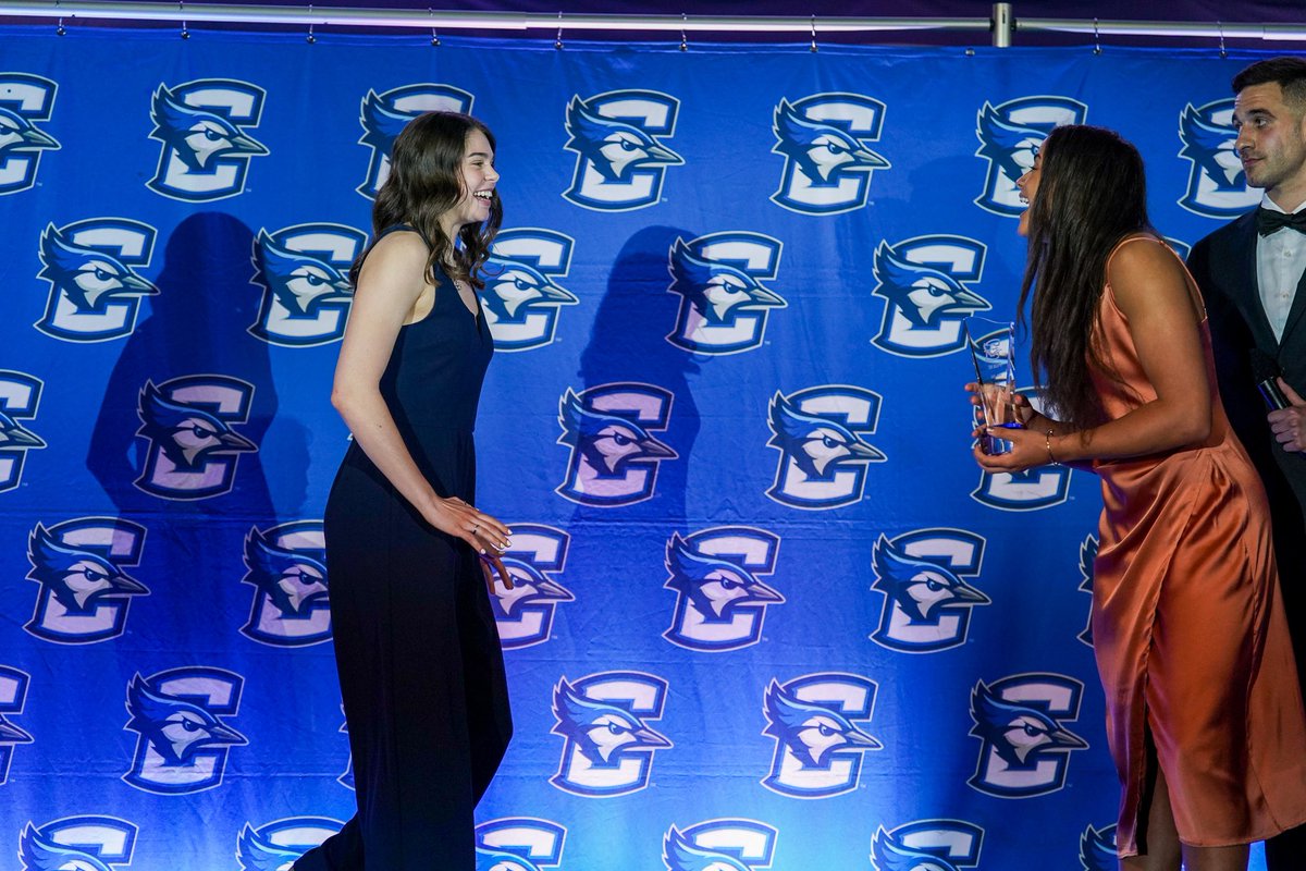 introducing your 2022 Billy's Team of the Year! great style on and off the court! 🤩

#GoJays #TheBillys