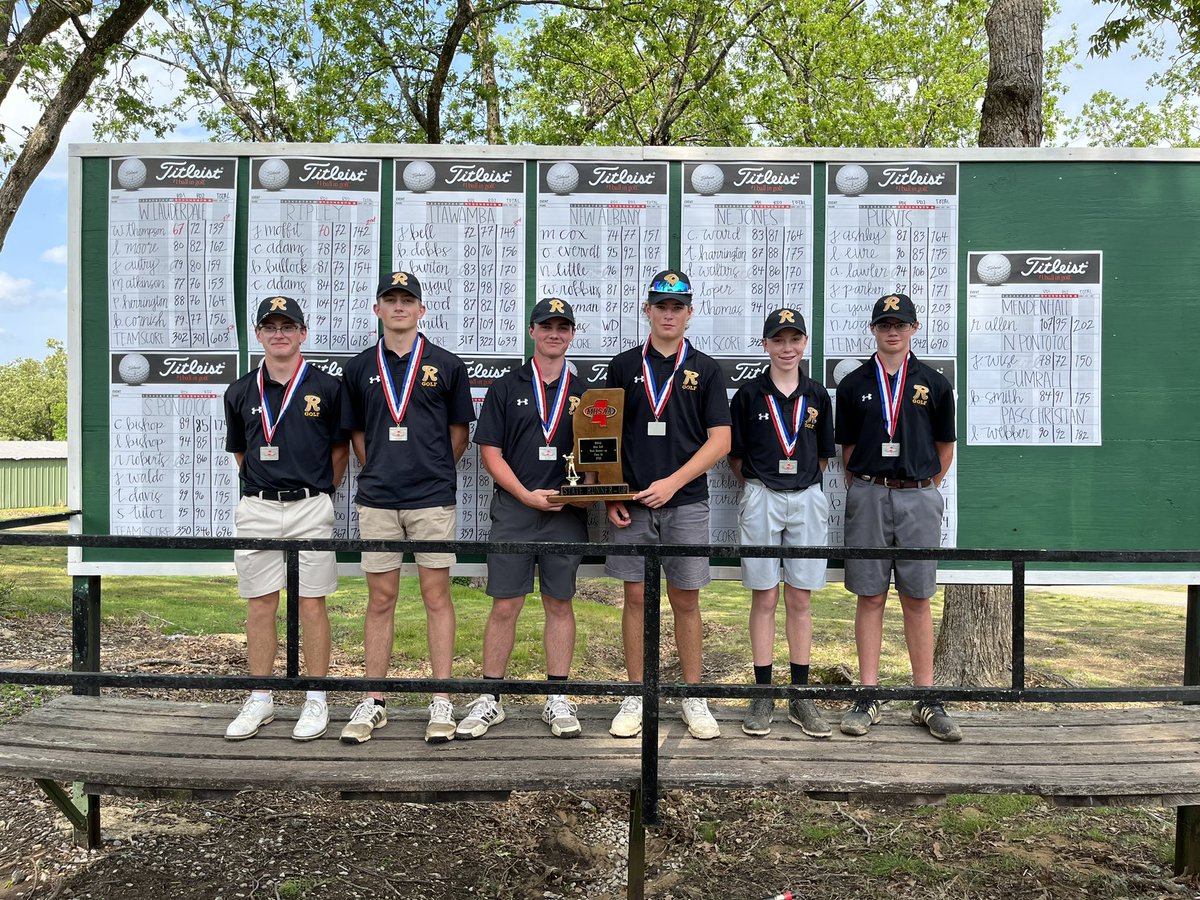 Congratulations to Boys Golf on being the runner up at the State Golf Tournament.