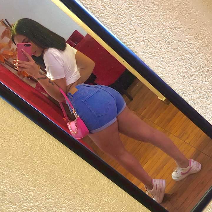 Melissa71685464's tweet photo. Rt y te mando un regalito.🍑🍑🍑🍑🍑♥️ https://t.co/ahzxBK23L8
