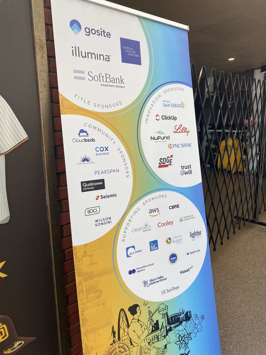 LighterCapital's tweet photo. We had such a great time at Innovation Day this year! A huge thank you to @InterlockCap; Rob Farrow-CEO of @AislePlanner-for attending the event with us and making introductions; & @CONNECTinSD for hosting #FiveTenThirty Innovation Day. We're already looking forward to next year! https://t.co/B2C0OAkVb2
