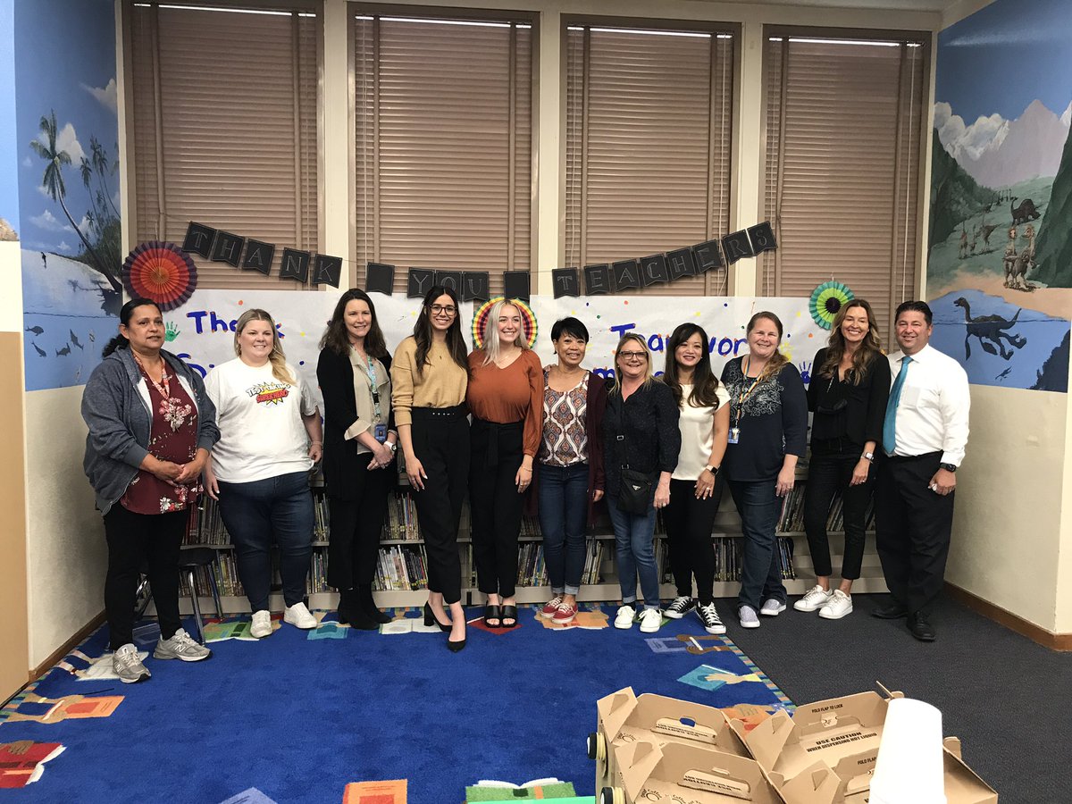 MrsRioGeorge's tweet photo. Thank you @SH_Petroleum for the beautiful Teacher’s Appreciation breakfast  @SignalHillElem1 You made our hearts happy with all the treats, gift cards, and love you brought our way! Thanks for everything!! https://t.co/0qULjcF5yy