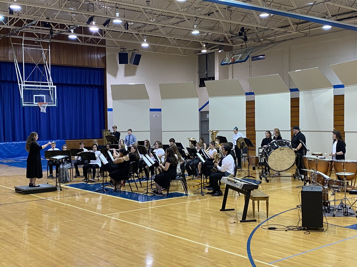The Jazz Band and the Concert Band sounded great! 👏👏👏#lakeviewvikes