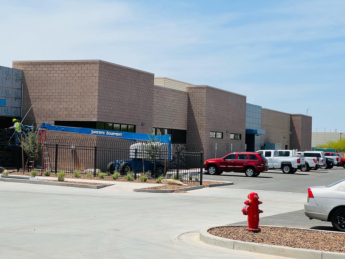 LlcTsg's tweet image. Smelling the scent of completion. 2 weeks away from finishing up at Maricopa County Sheriff’s Office District Substation 2 in Avondale, AZ. #construction #maricopacounty #phoenixcontractor #generalcontractor