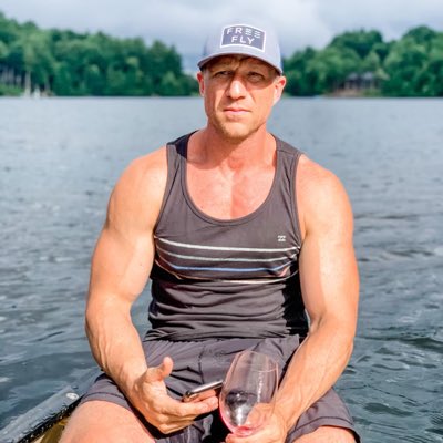 Andrew Hall (Geek) tweet media